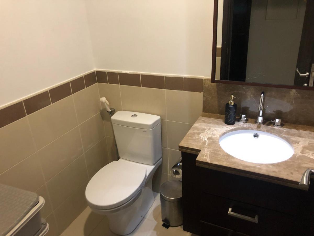 Downtown Boulevard One Bedroom Apt In 29 Blvd غرفة وصالة Burj & Fountain View Master Bedroom Plus 2 Single Beds In Living Room Dubaj Zewnętrze zdjęcie